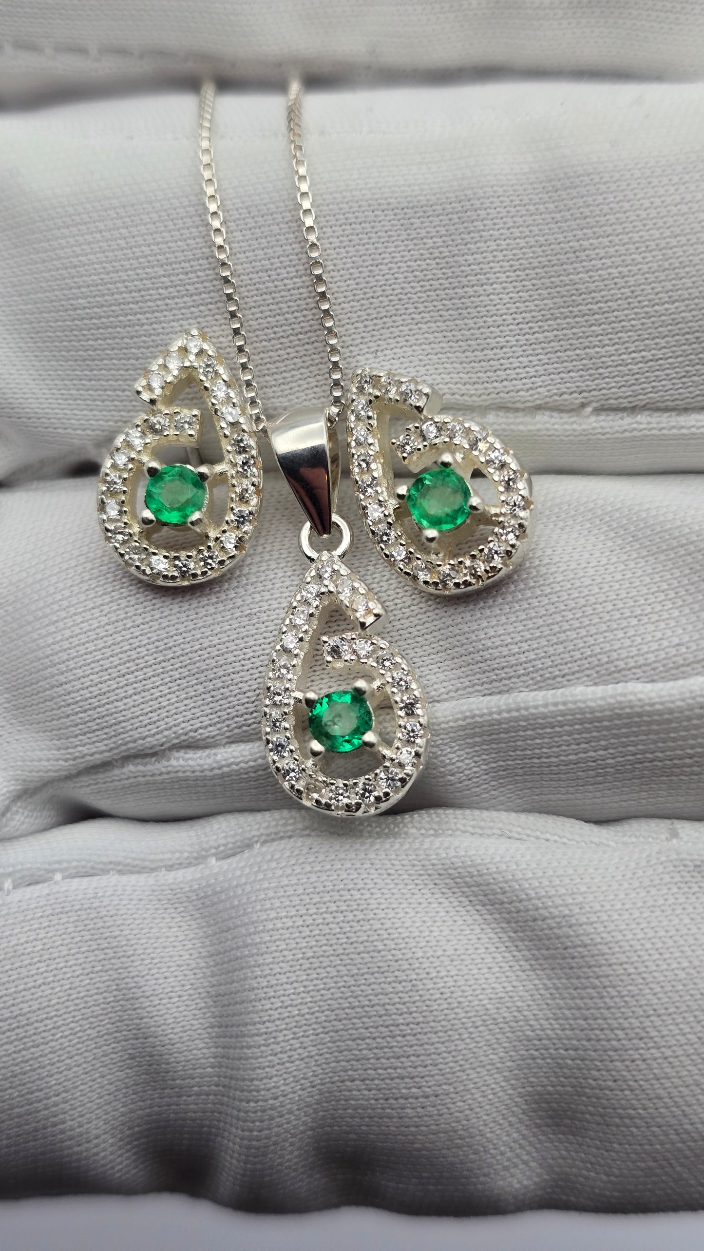 Collier+ Boucles d'oreille argent 925 emeraudes colombiennes naturelles