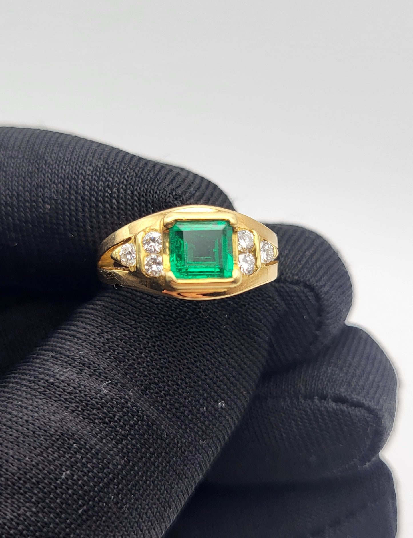 Bague Or 18k Emeraude Colombienne top Qualité certificat IGI