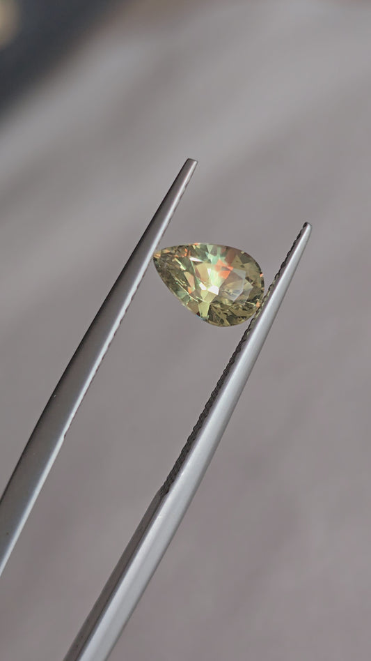 Saphir jaune 1.29carat