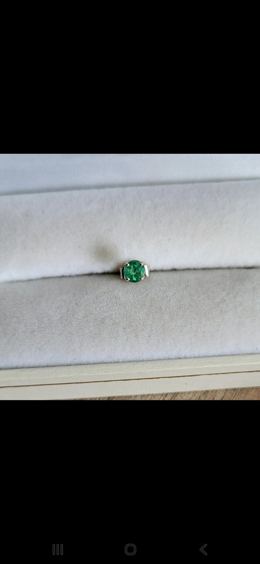 1 boucle d'oreille emeraude colombienne argent 925