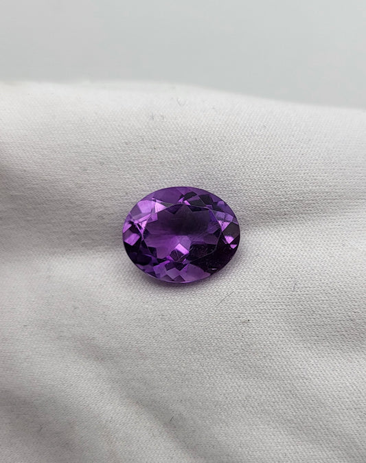 Améthyste Ovale 3.96 carats