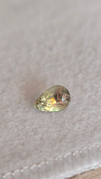Saphir jaune 1.29carat