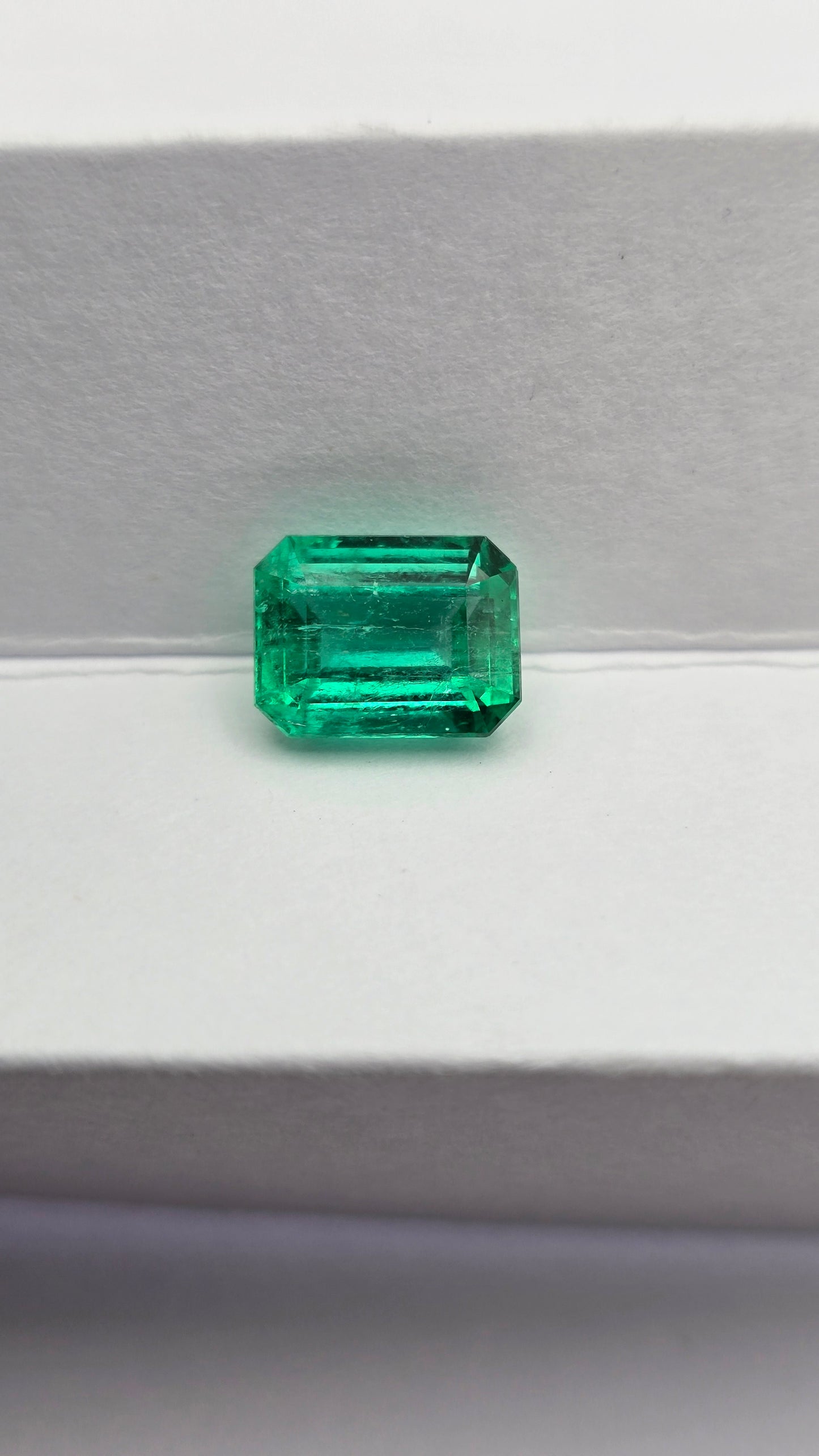 Emeraude colombienne 3.11 carat