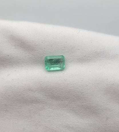 Emeraude Colombienne 1.41 carat