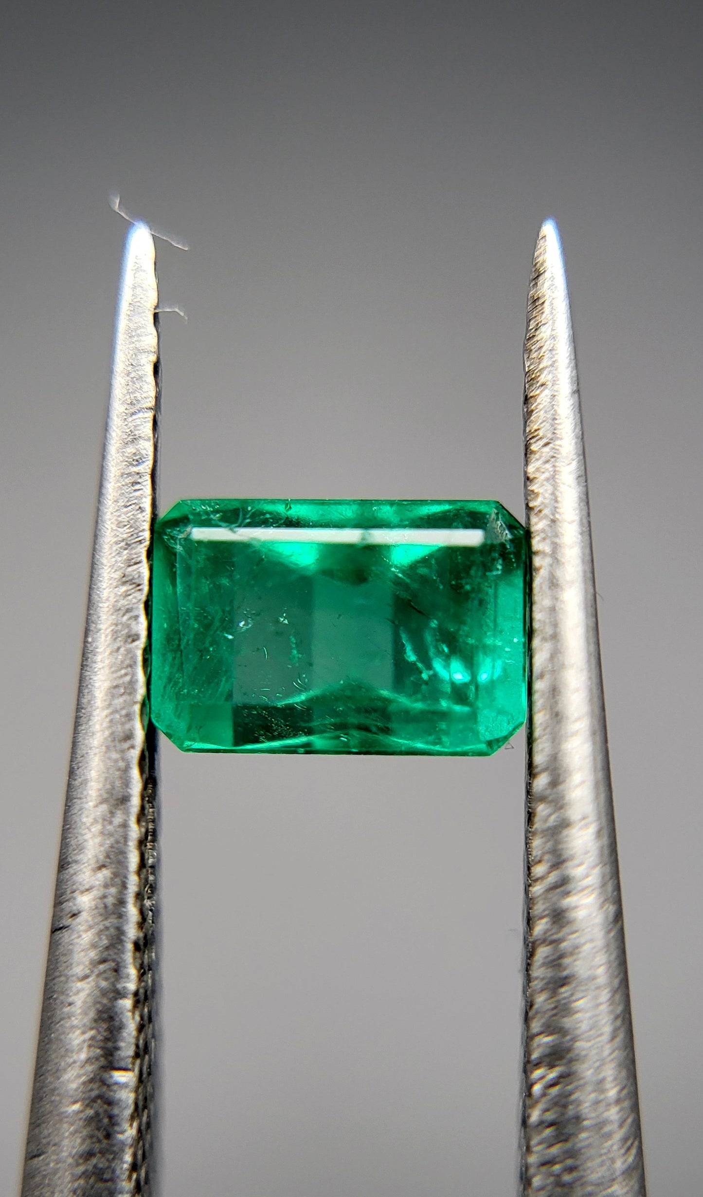 Emeraude Colombienne 0.46 carat