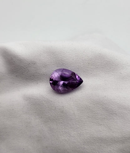 Améthyste poire 4.37 carats