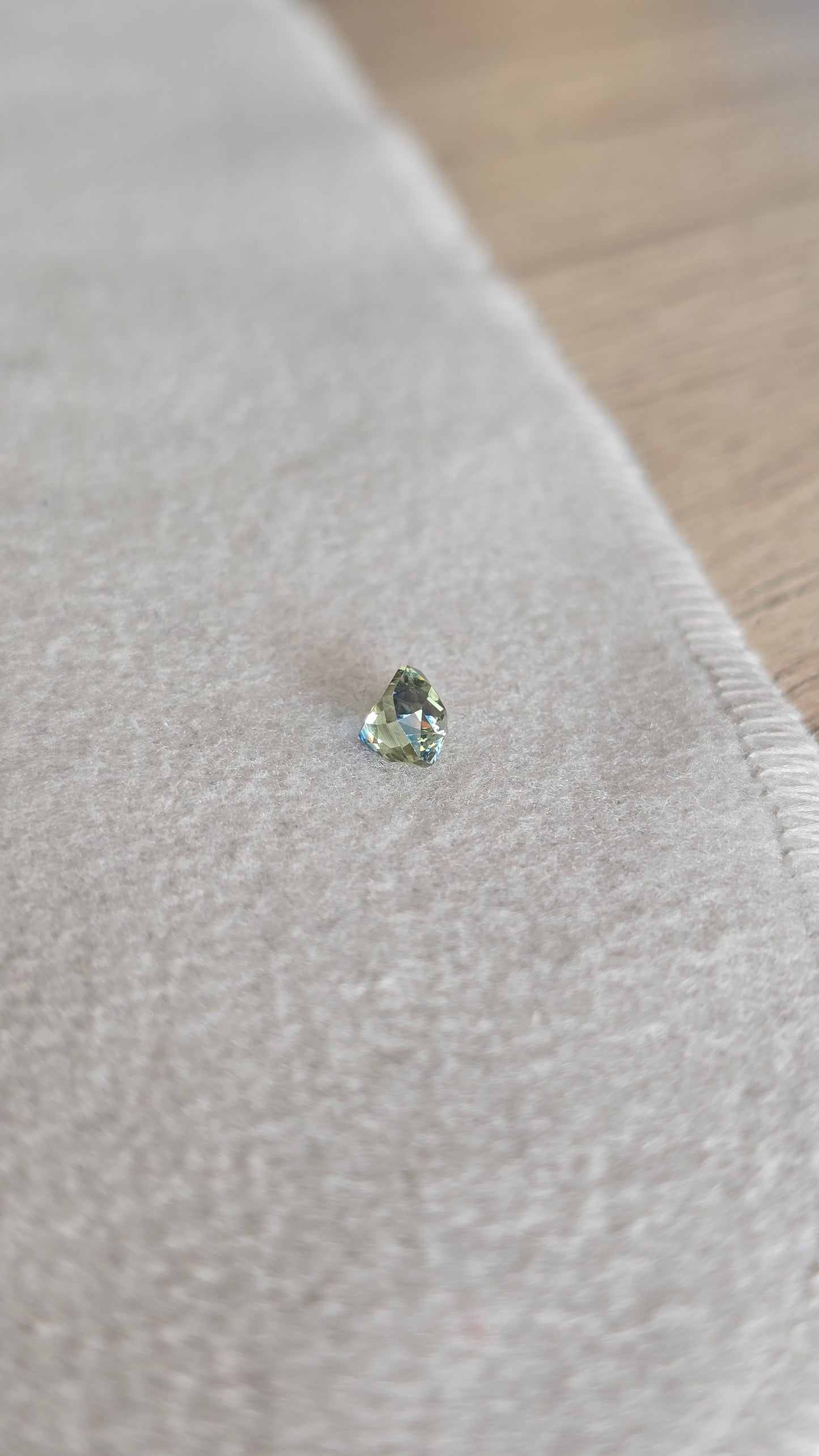 Saphir bleu/jaune 1.18carat