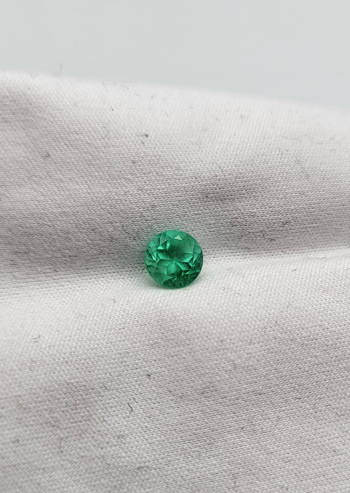 Emeraude Colombienne 0.52 carat 5mm